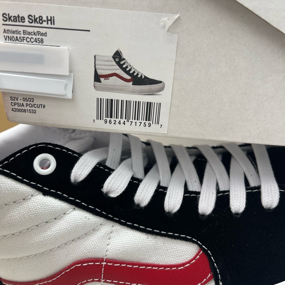 Vans Men’s Skate Sk8-Hi
Athletic Black/Red Sneakers
VN0A5FCC458 - Picture 3 of 16